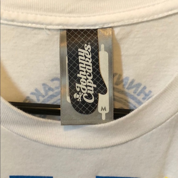 Johnny Cupcakes Martha’s Vineyard exclusive! - Picture 3 of 5